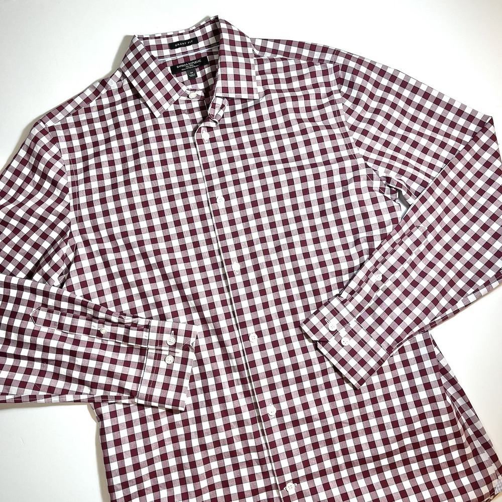 Banana Republic‎ Men's Button Down Shirt Red White Plaid Grant Fit Size Medium
